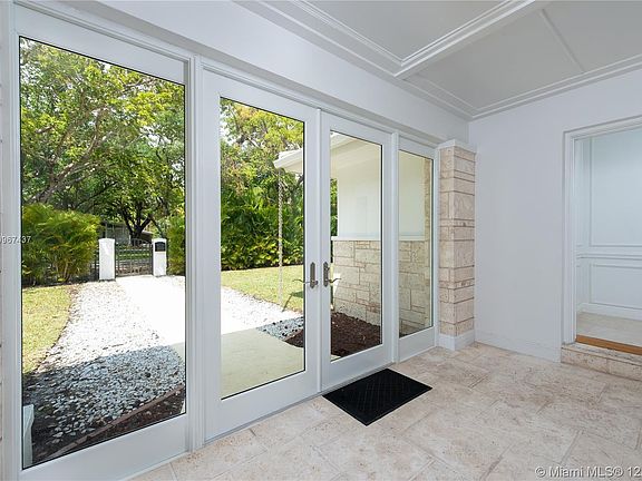 Foyer Entry