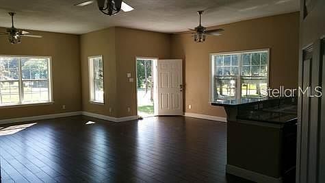 2nd image of 901 Florida Ave