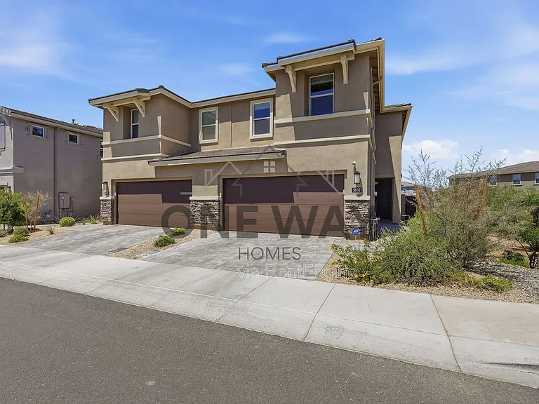 5832 E Rose Garden Ln — Photo 3