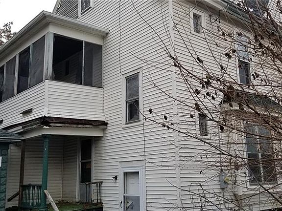 3rd image of 201 McLennan Ave