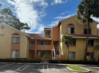 1060 Coral Club Dr #1060, Pompano Beach, FL 33071