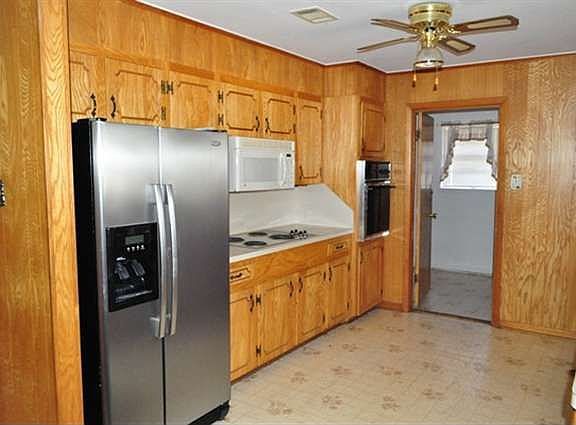 5th image of 130 Rolling Hills Dr