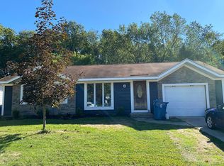 5621 Deerfield St, Portage, MI 49024