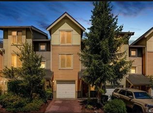 412 NW Pebble Ln, Issaquah, WA 98027