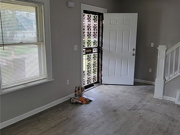 2nd image of 3669 E 149th St