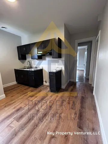 1016 Lake Avenue - 2 — Photo 4