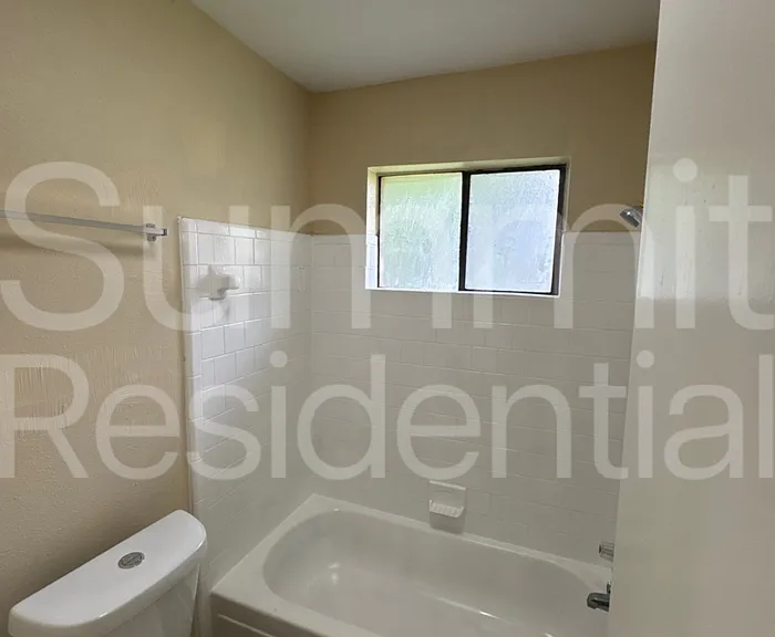 7214 Foxbend Ln — Photo 9