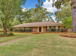 146 Forest Ridge Dr, Brandon, MS 39042