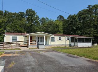 83 Pine Ridge Rd NW, White, GA 30184