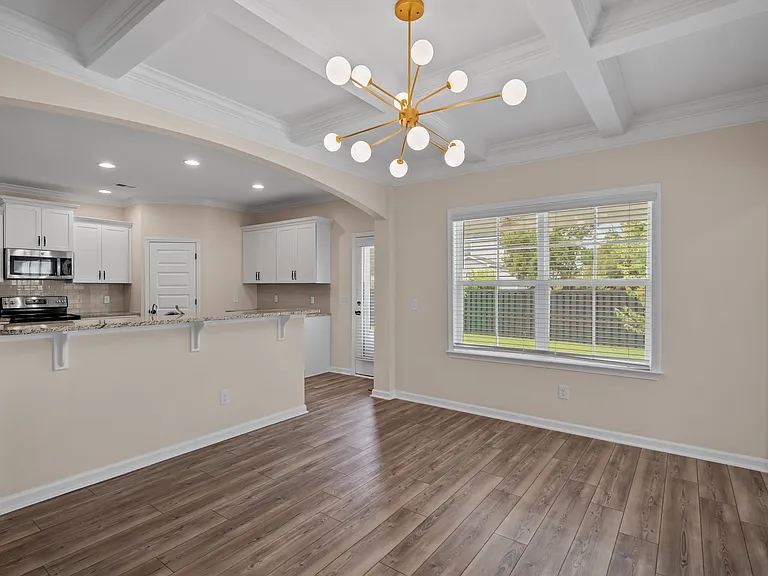 4809 Castleoak Dr — Photo 7
