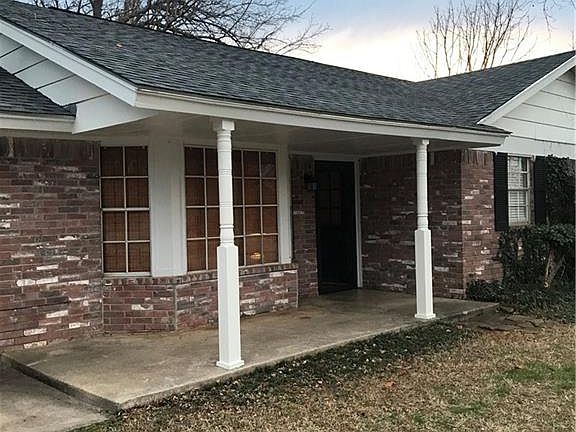 2nd image of 1520 Glencliff Dr