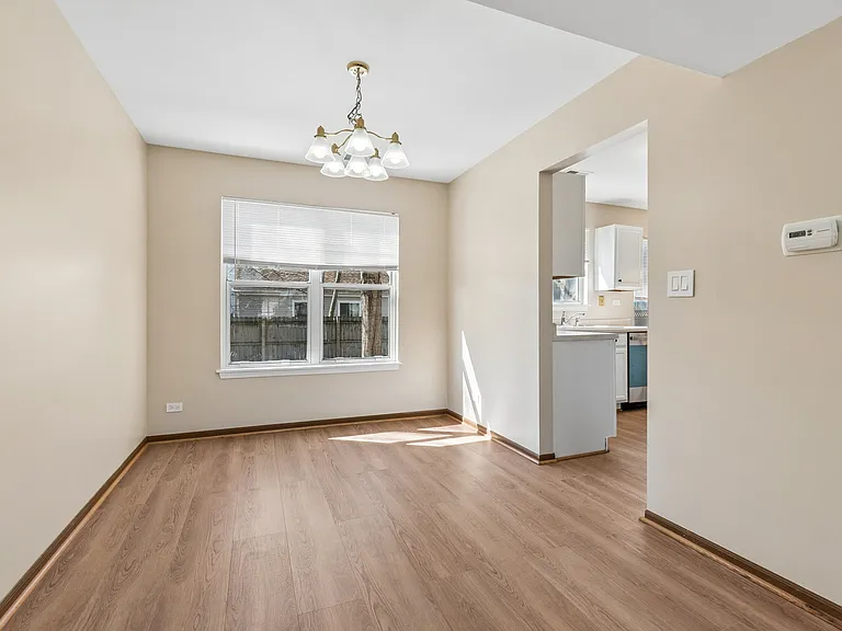 1317 Spalding Dr — Photo 4