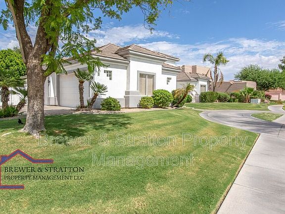 3rd image of 1172 W Island Dr