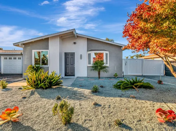 265 Fortunada St, Oceanside, CA 92057