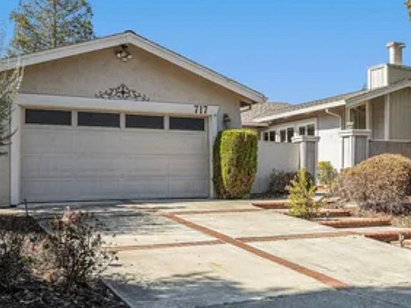 Drive way & 2 car garage.