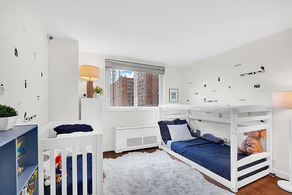 Sold by Douglas Elliman | media 25