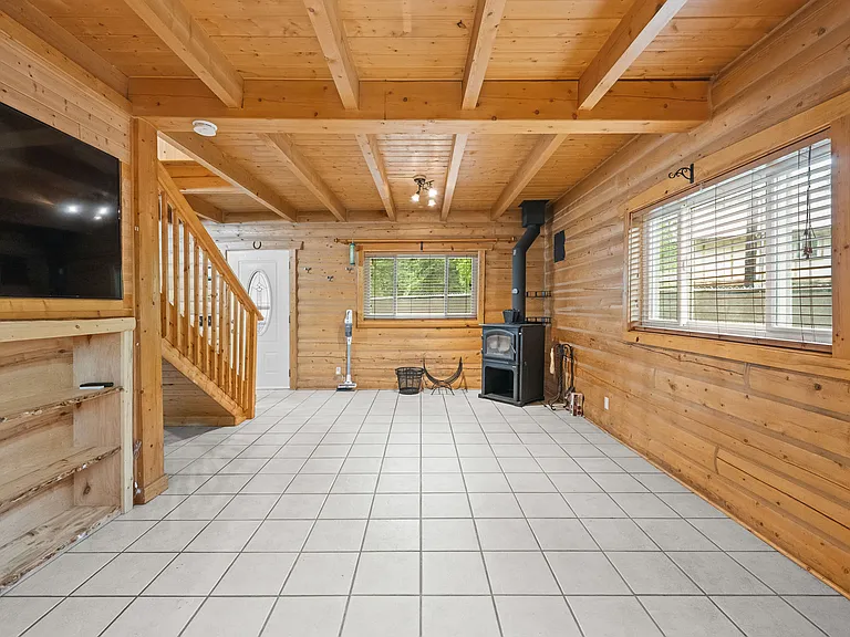 965 Seawolf Dr — Photo 10