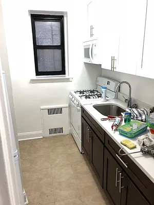 Rented by Lang Realty LLC | media 4