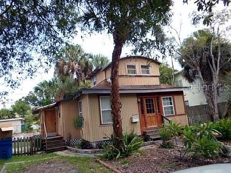 1st image of 2026 2nd St S