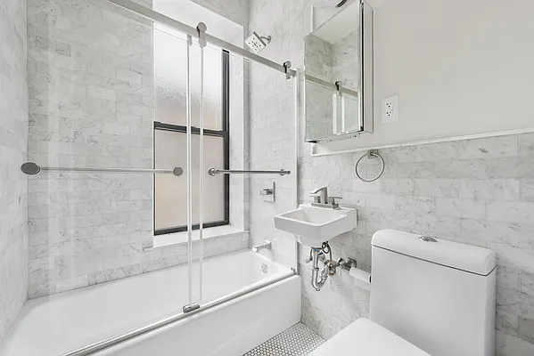 Rented by BH Brokerage Group | media 6