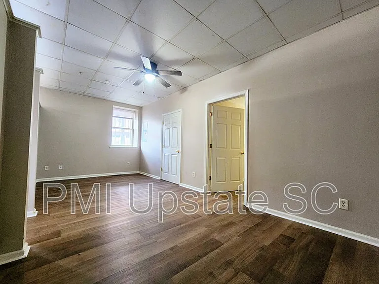 101 Silver St #101 — Photo 6