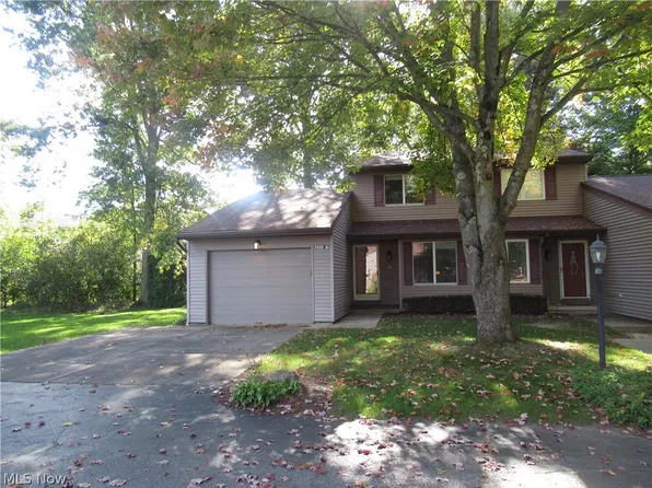 7335 West Blvd APT A, Youngstown, OH 44512