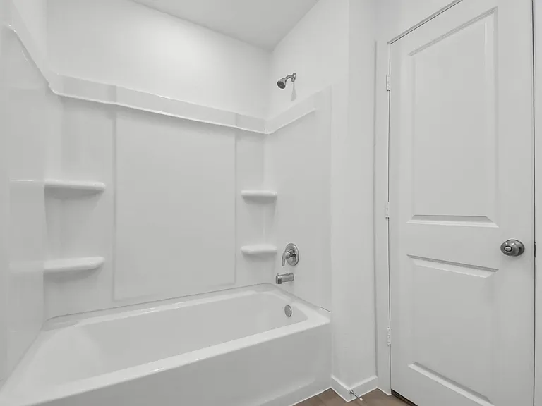 13499 Bay Springs Dr — Photo 34