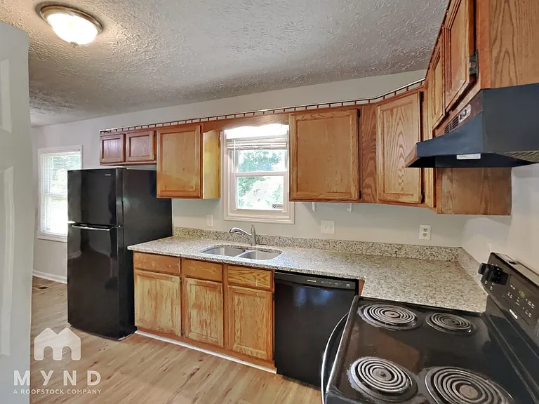 7610 Denon Hills Dr — Photo 5