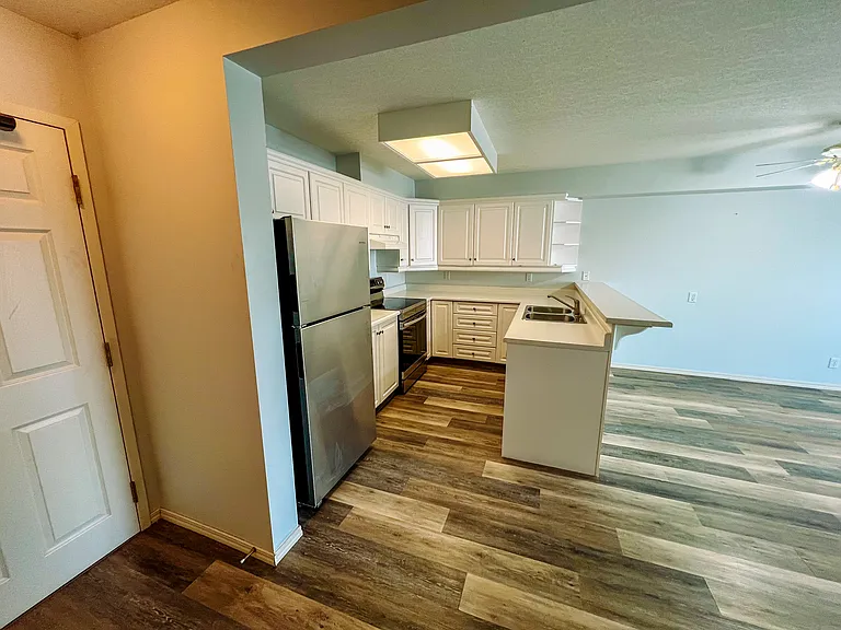 620 Columbia Blvd W #214 — Photo 9