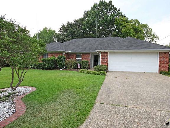 2nd image of 214 Eastgate Dr
