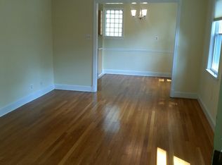 2627 39th St NW APT 4, Washington, DC 20007