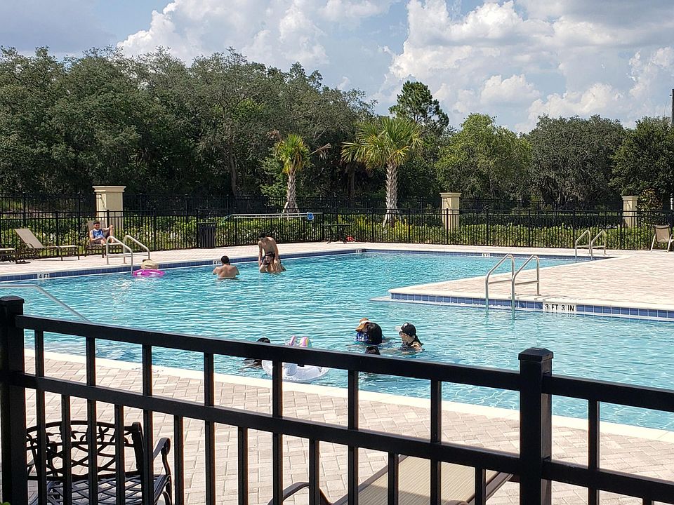 1st image of 123 Primrose Dr