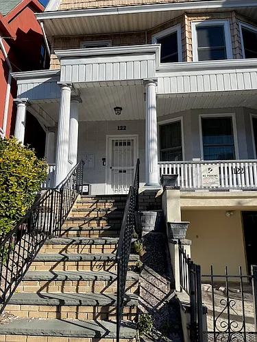 122 Jewett Ave #3 Photo 1