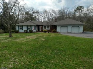 47 Cedar Rd, Whitehouse Station, NJ 08889