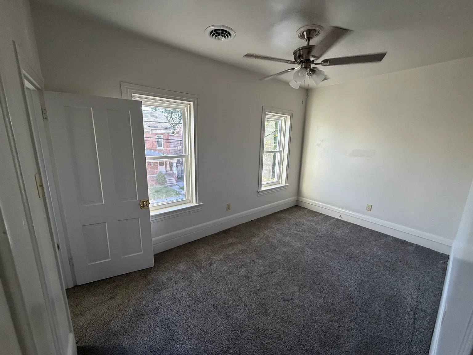 2 bed, $1,150 — Photo 3