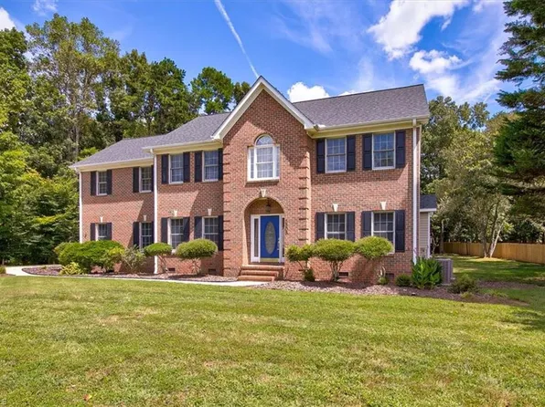 3505 Annry Dr, Summerfield, NC 27358
