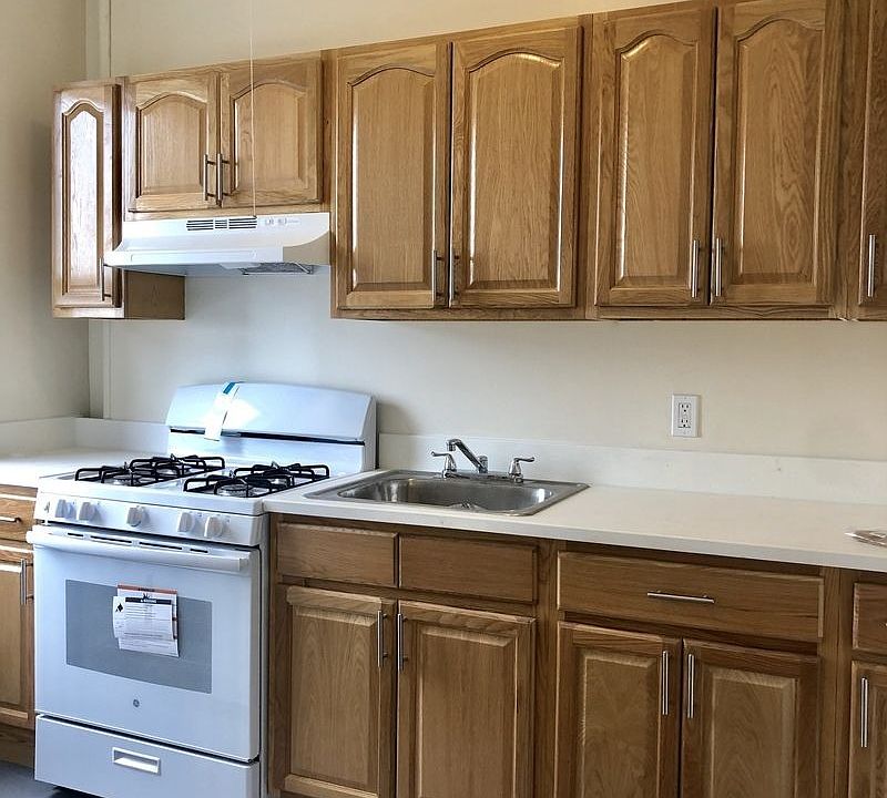 1st image of 2539 44th St APT 25