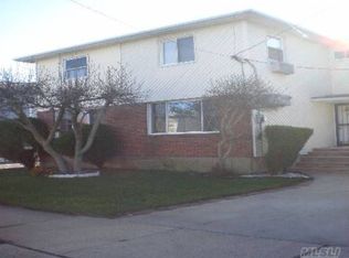 23526 147th Dr, Rosedale, NY 11422