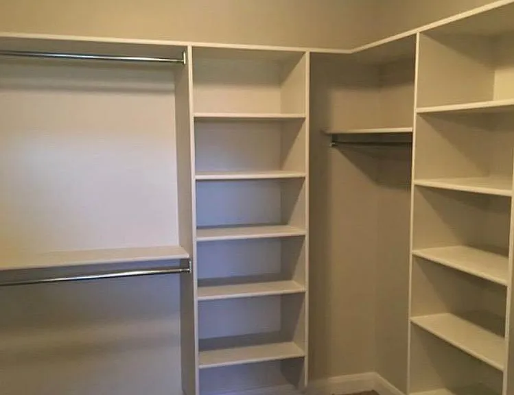 2501 Bella Vista Dr — Photo 5