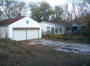 206 E 289th St, Cleveland, MO 64734
