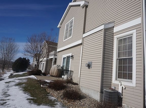 5th image of 3432 S Stone Creek Cir #32