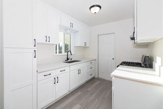 3985 Stanton St — Photo 10