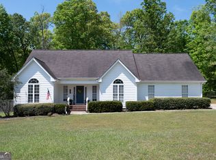 520 Scarlet Oak Dr, Athens, GA 30605