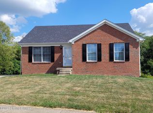 1609 Boxwood Ridge Ct, Simpsonville, KY 40067