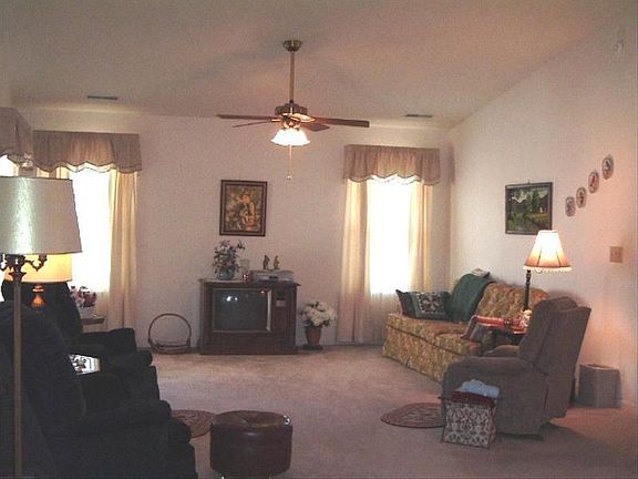 3rd image of 19162 Welkin Ct