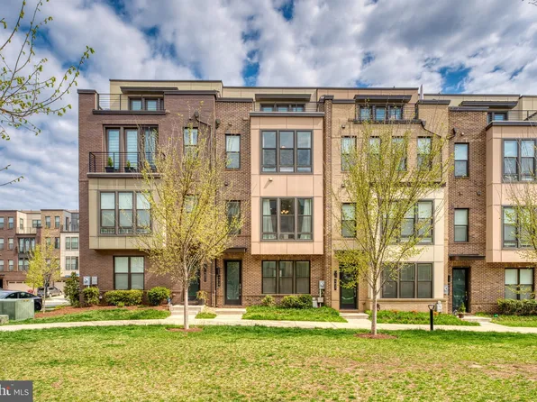 4619 Quinns Mill Way, Chantilly, VA 20151