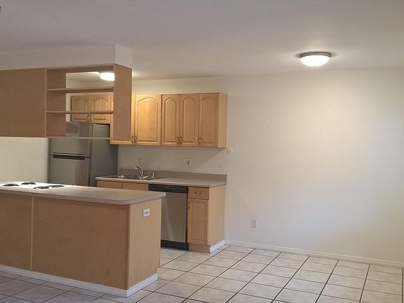 4th image of 2874 B St APT 12