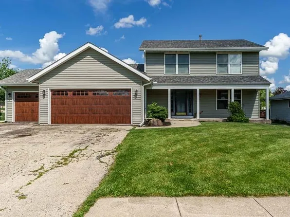 510 David Dr, Winnebago, IL 61088