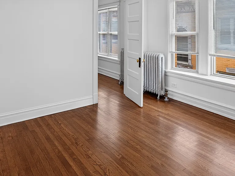 153 N Mason Ave #2W — Photo 9