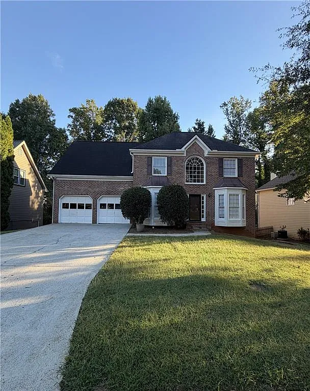 4 bed, 2.5 bath, 2938 sqft, $2,595 — Photo 1